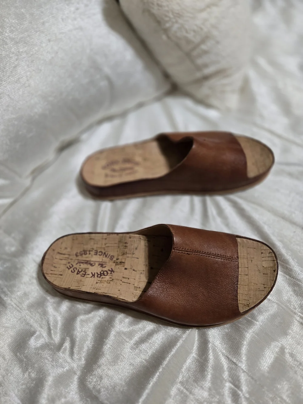 Kork-Ease Tutsi Womens Brown Leather Slide Sandals. Size 7 NWOB!!